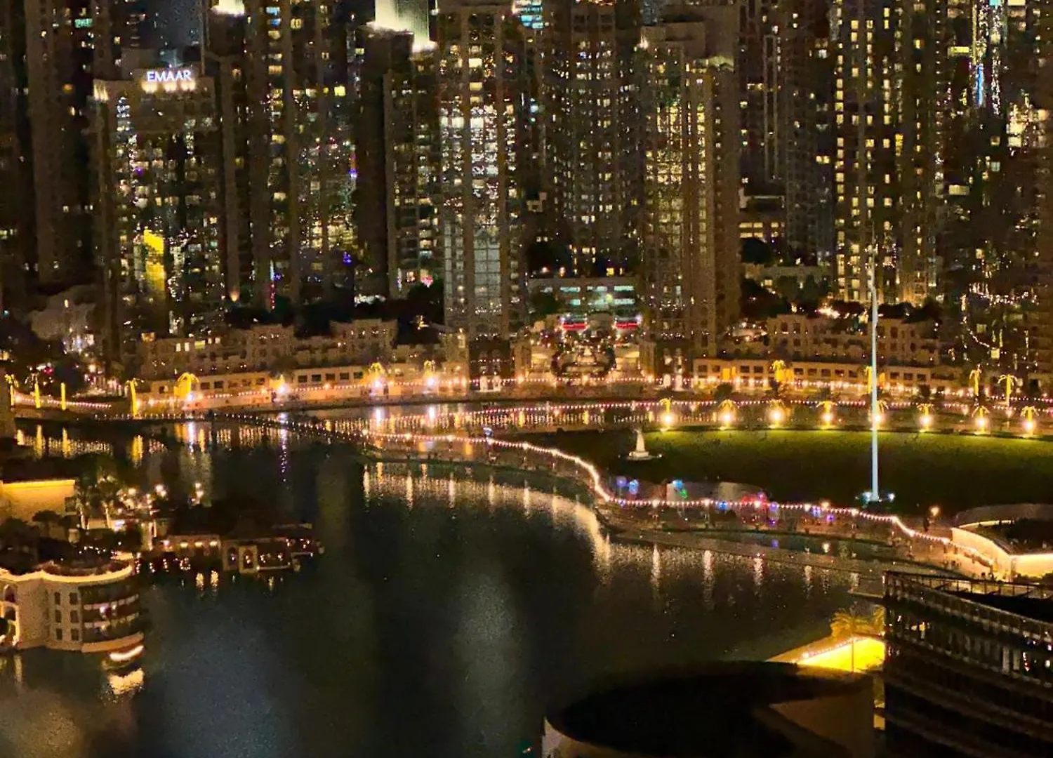 Fashion Avenue - Formerly Address Dubai Mall Residence 0*,